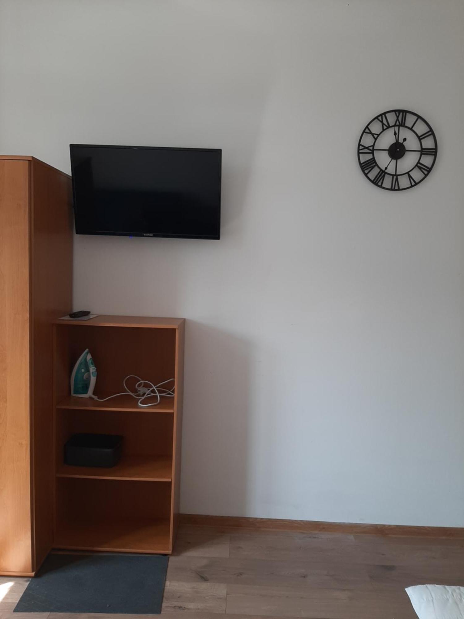 Apartamenty Marco 3-Bis- Przy Dworcu-Stare Miasto-Super Wi Fi Krakau Exterior foto